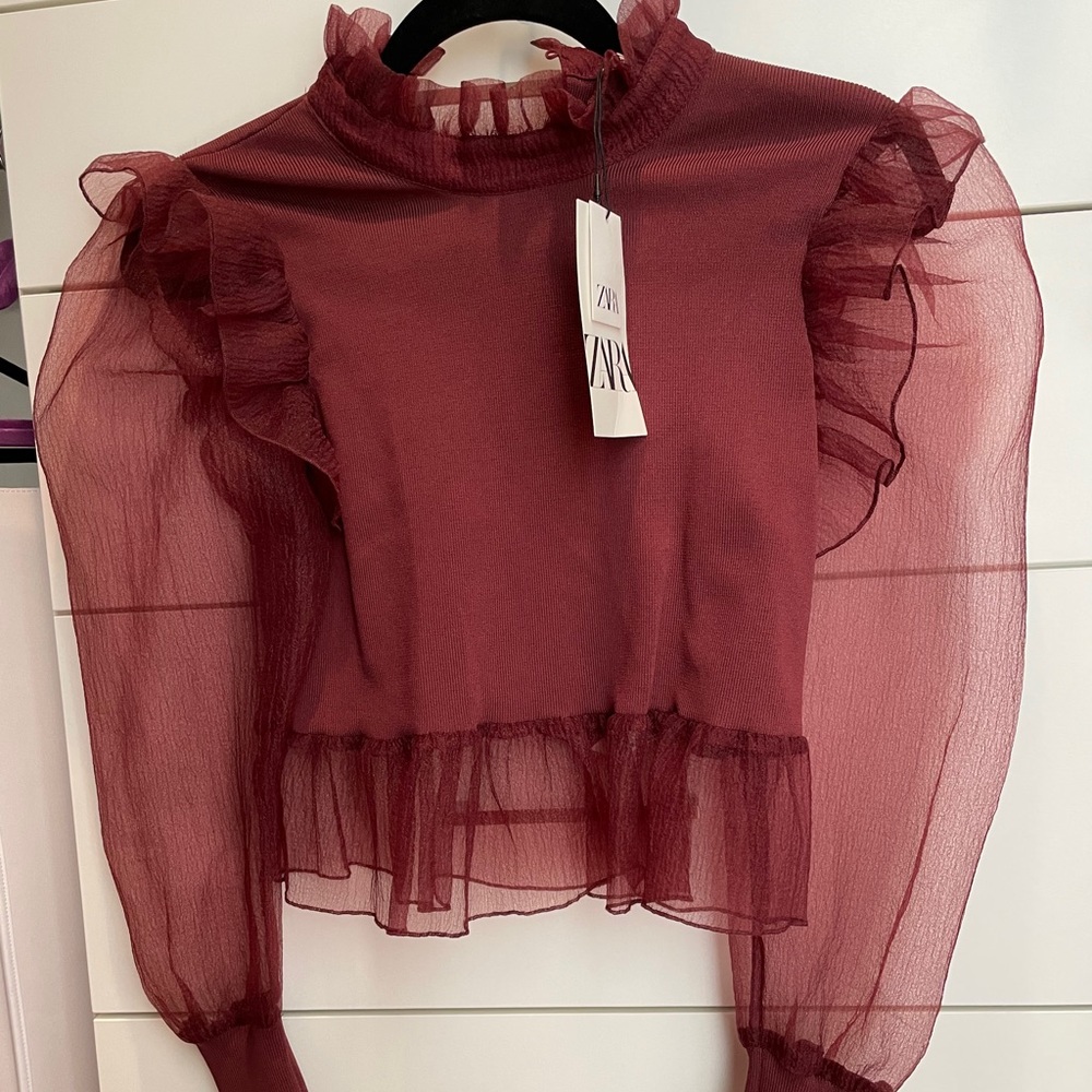 Zara puff sleeve top